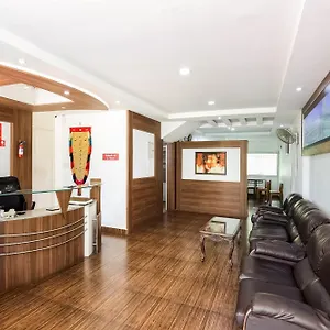 Hotel O Oval Retreat